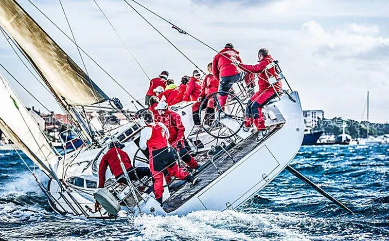 ：如何利用科技手段实时追踪和监控运动员赛事表现